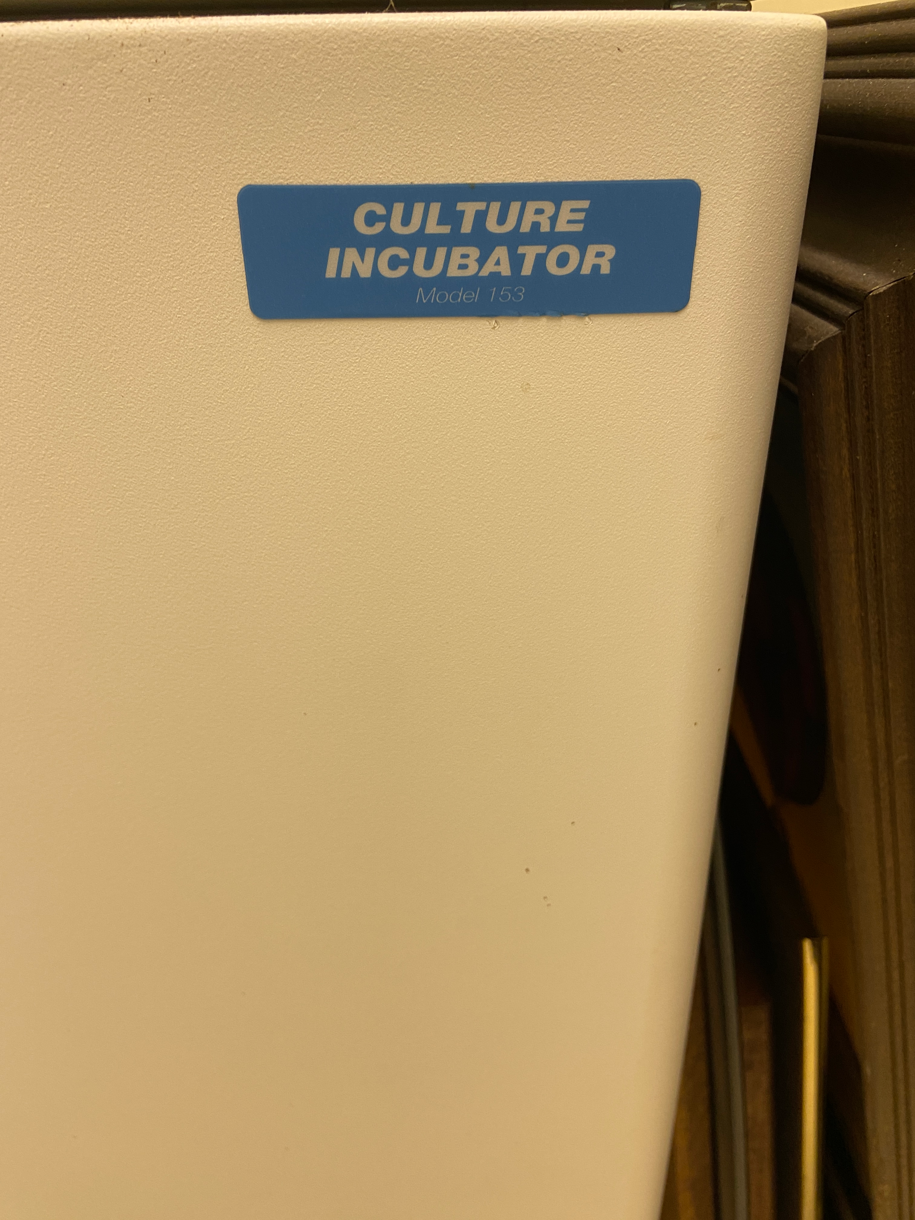 CULTURE INCUBATOR